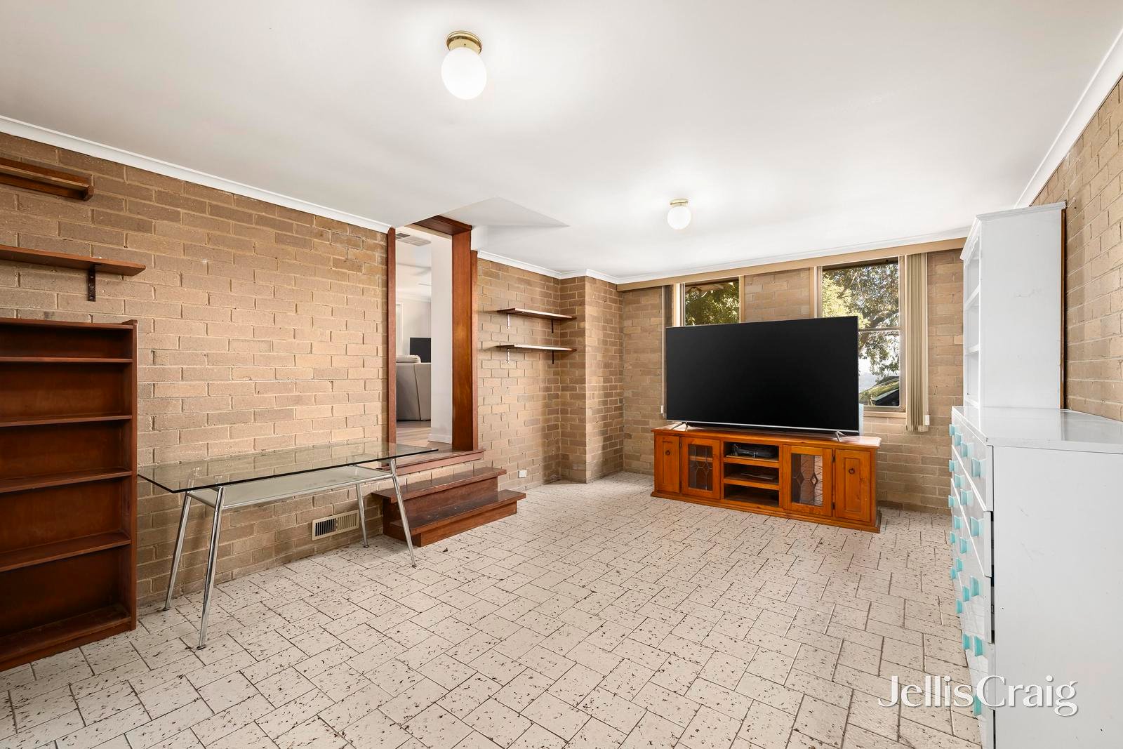12 Blueberry Road, Mooroolbark image 6