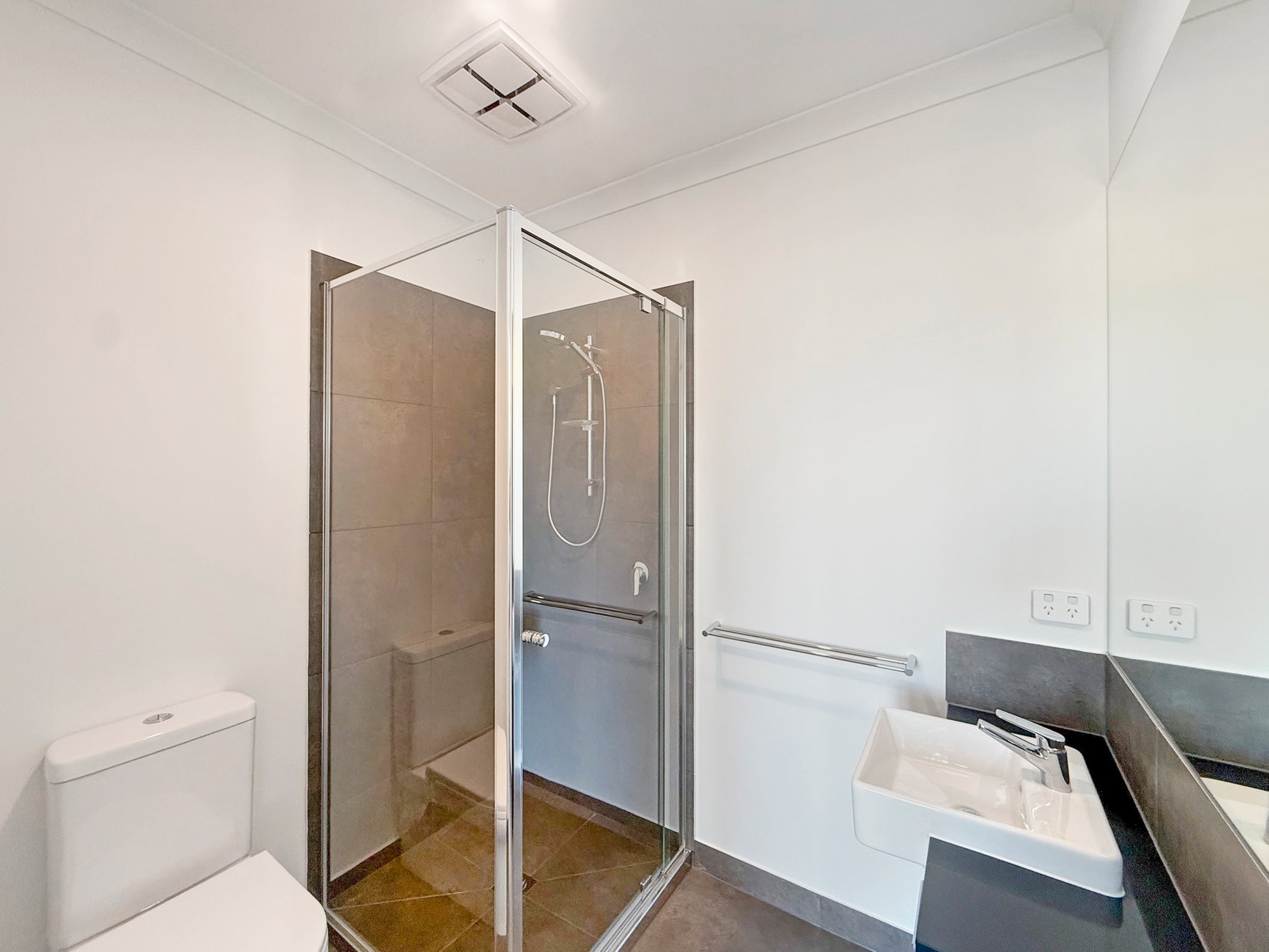 12 Bluewater Drive, Armstrong&nbsp;Creek image 3