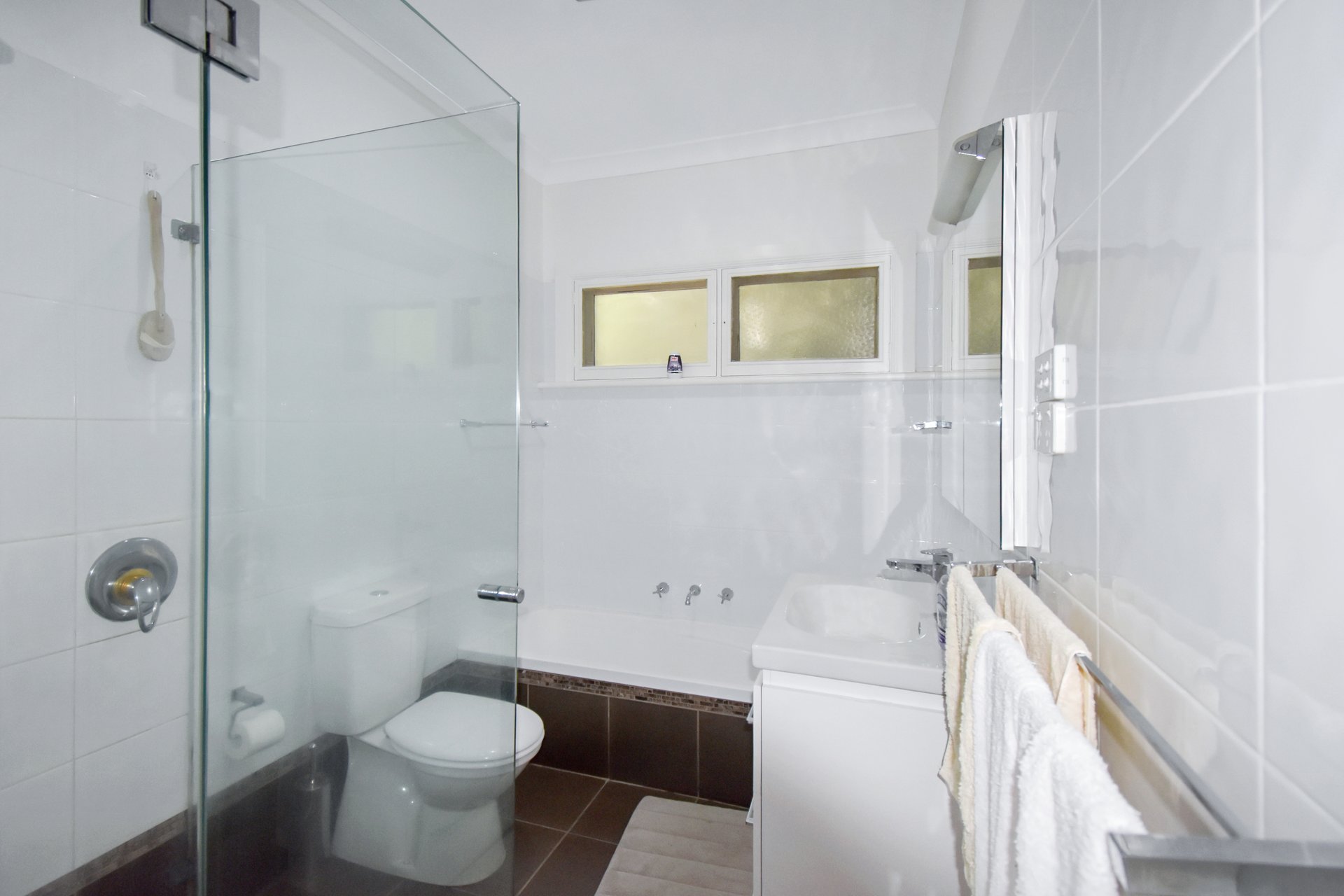 12 Bond Avenue, Blackburn&nbsp;South image 5