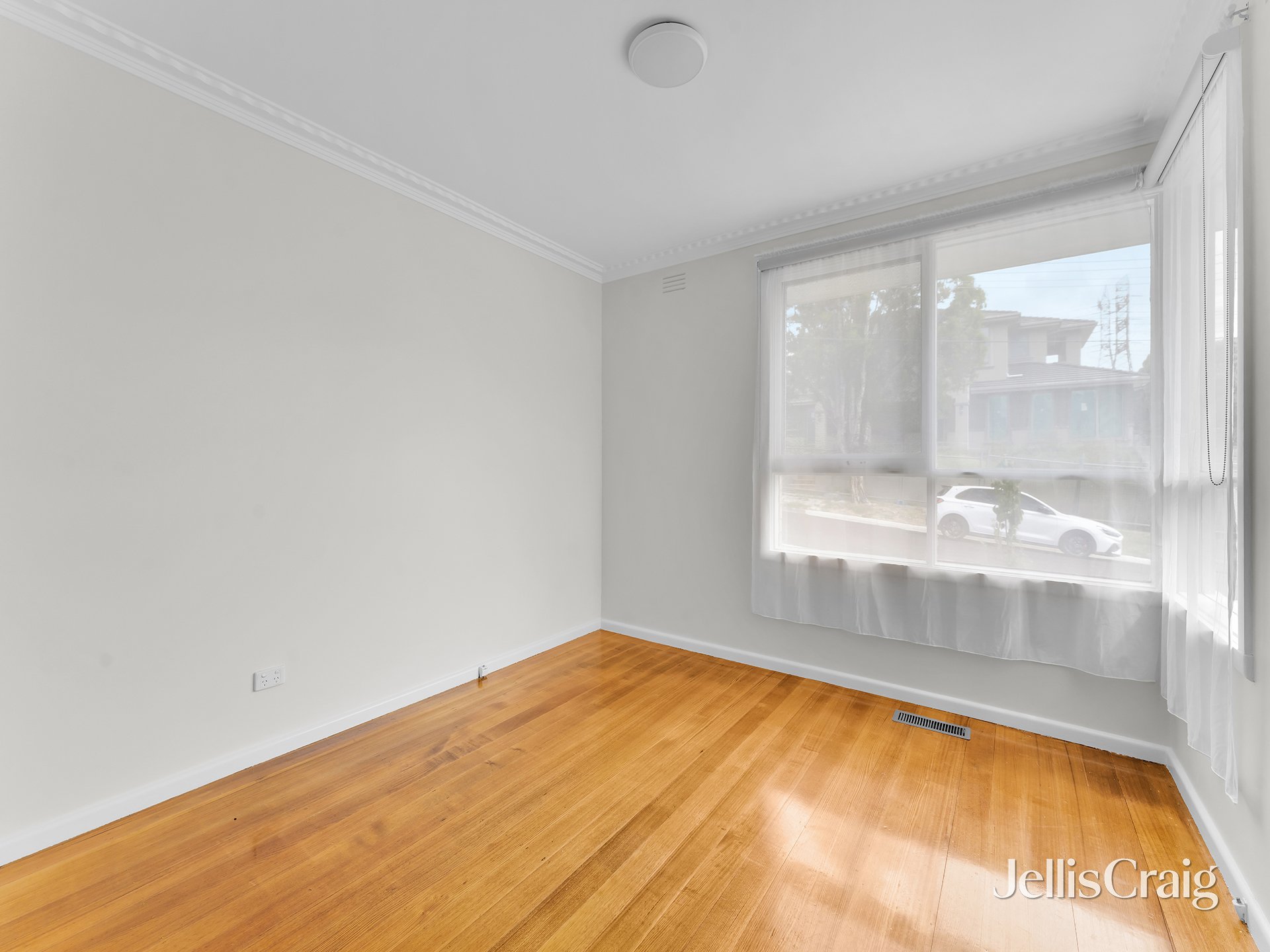 12 Bradstreet Road, Mount&nbsp;Waverley image 3