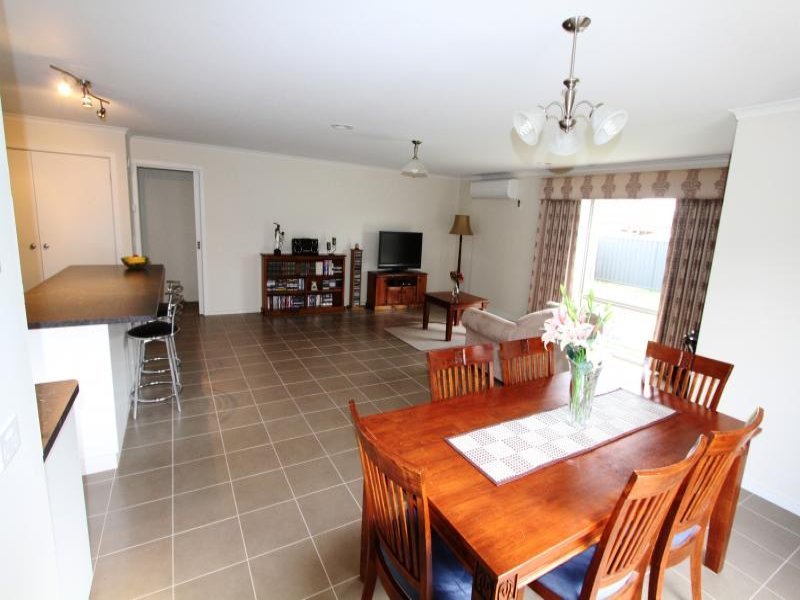 12 Brahman Drive, Delacombe image 2