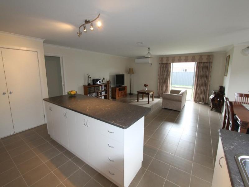 12 Brahman Drive, Delacombe image 6