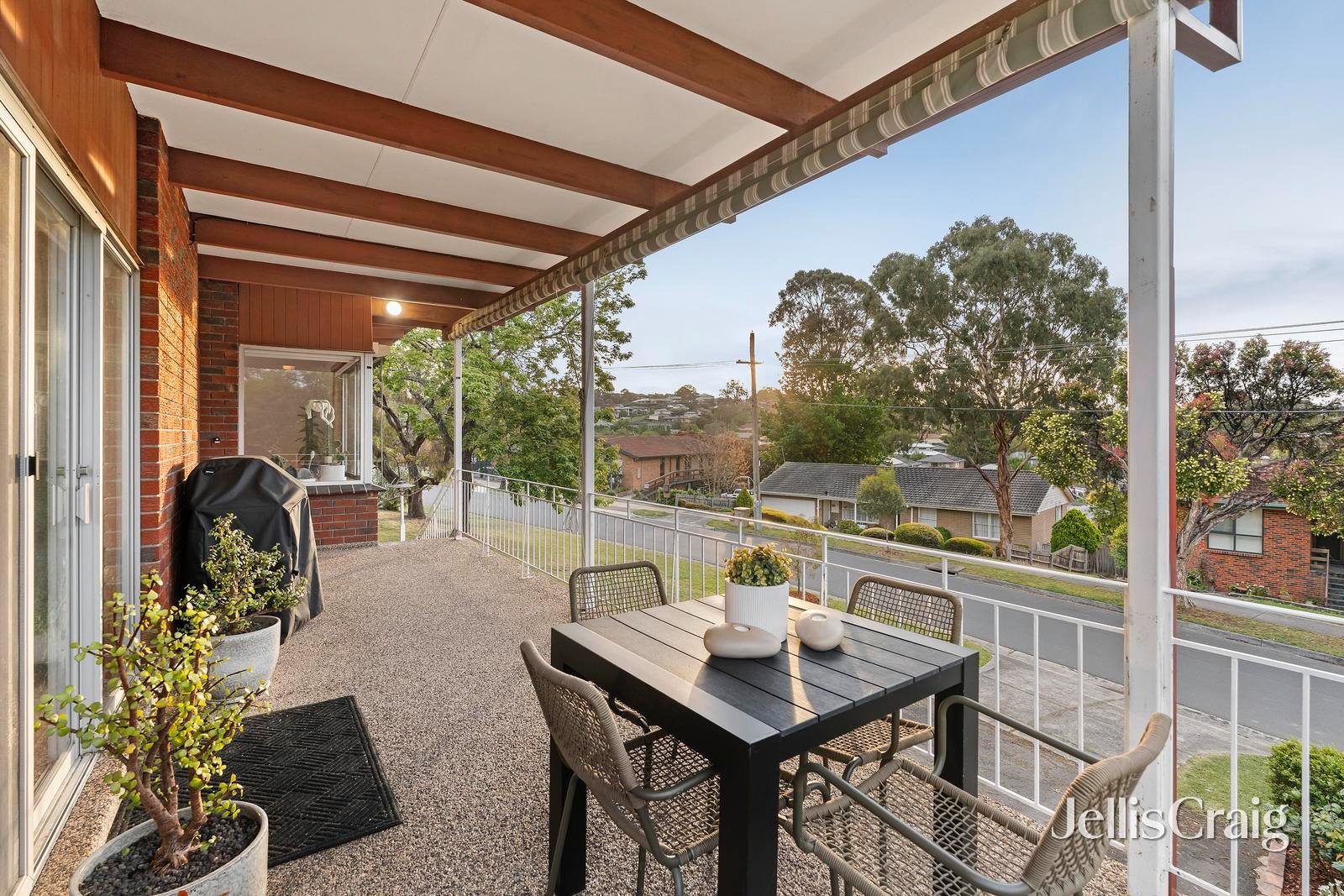 12 Breakaday Pass, Chirnside Park image 11