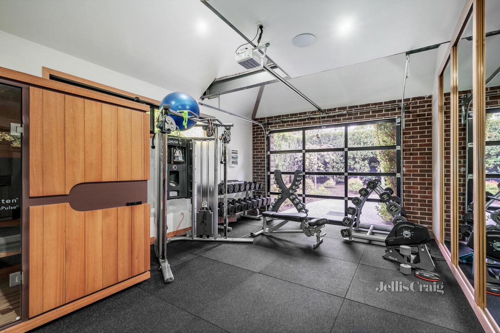 12 Brown Street, Brighton East image 23
