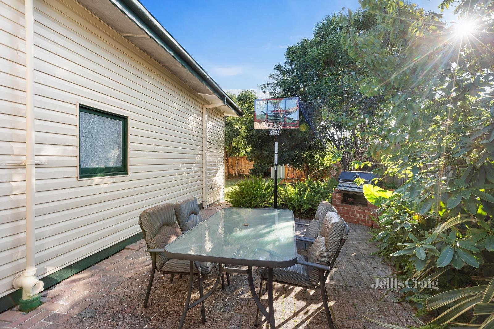 12 Browns Road, Nunawading image 8