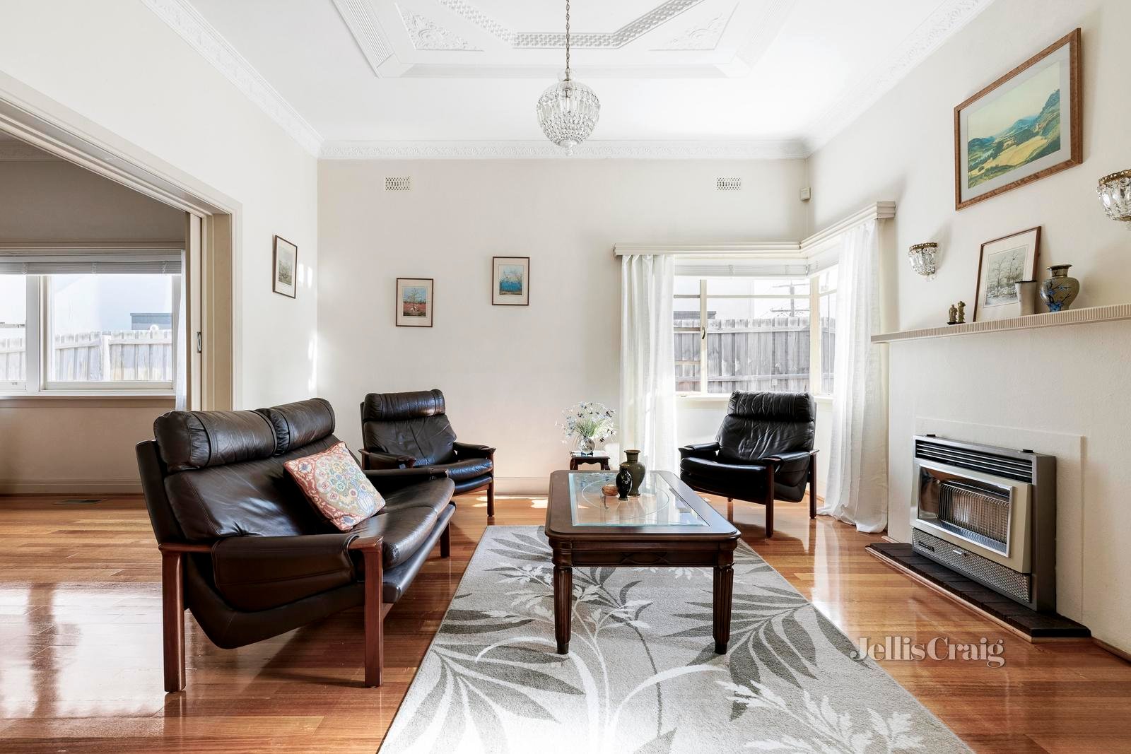 12 Bruce Street, Bentleigh image 2