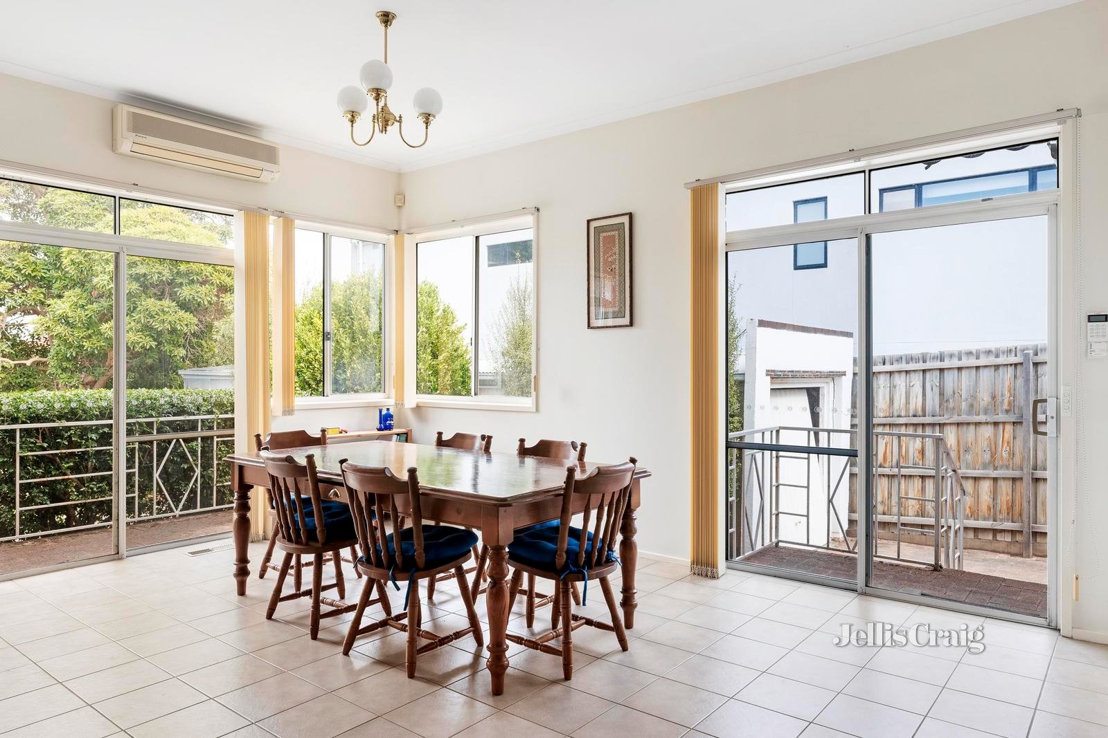 12 Bruce Street, Bentleigh image 6