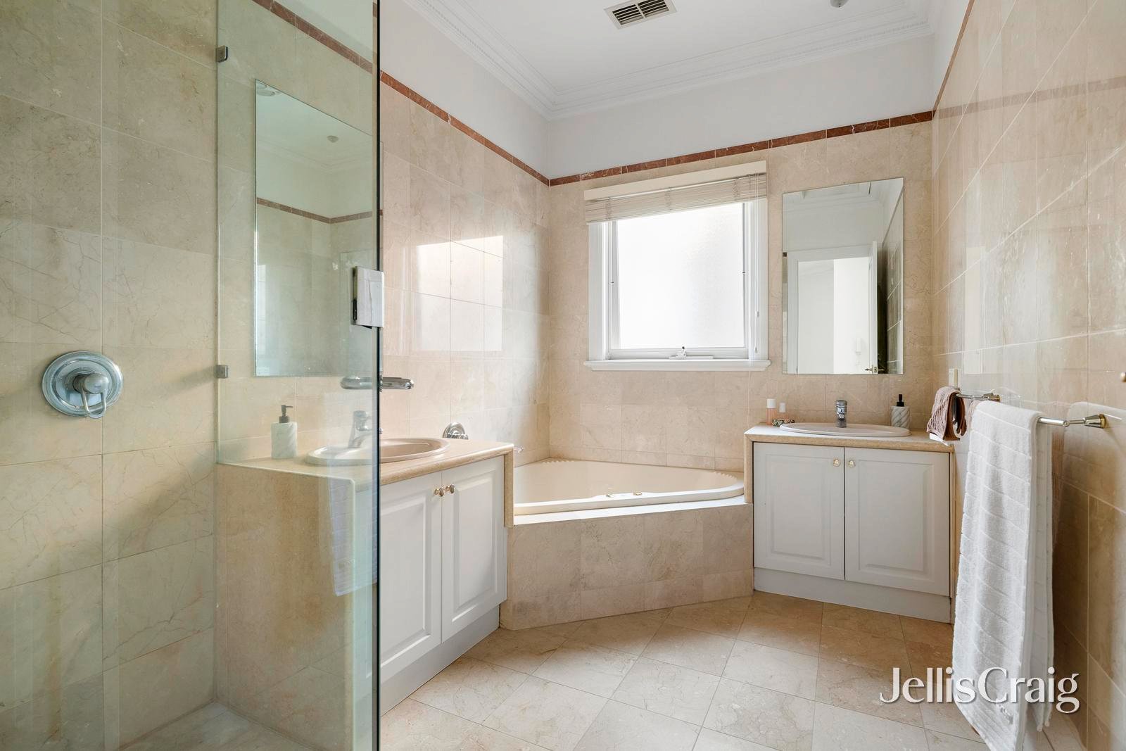 12 Cadby Street, Brighton image 17