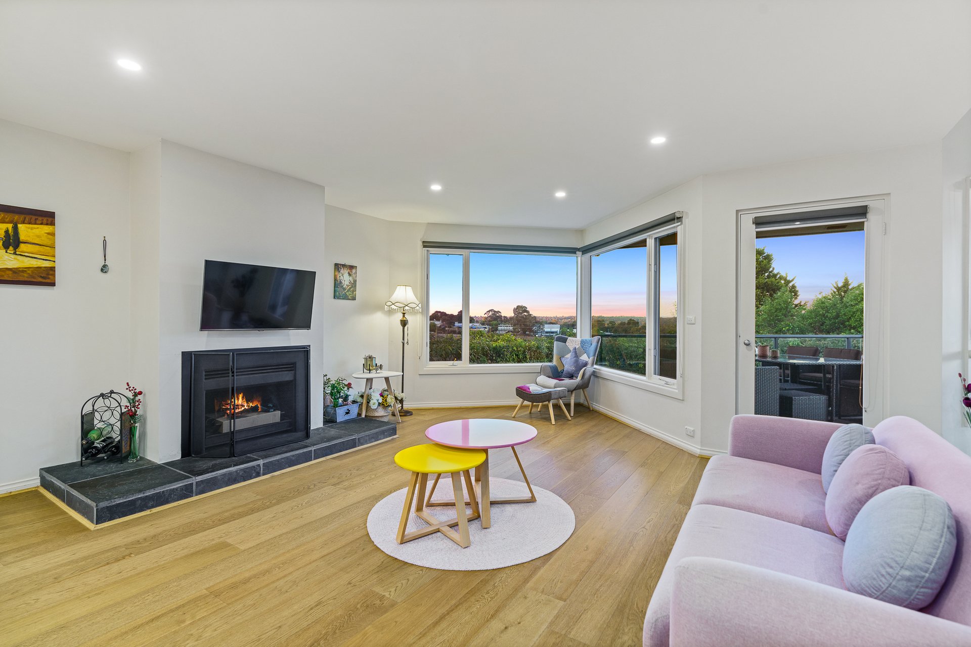 12 Caithness Crescent, Glen&nbsp;Waverley image 3
