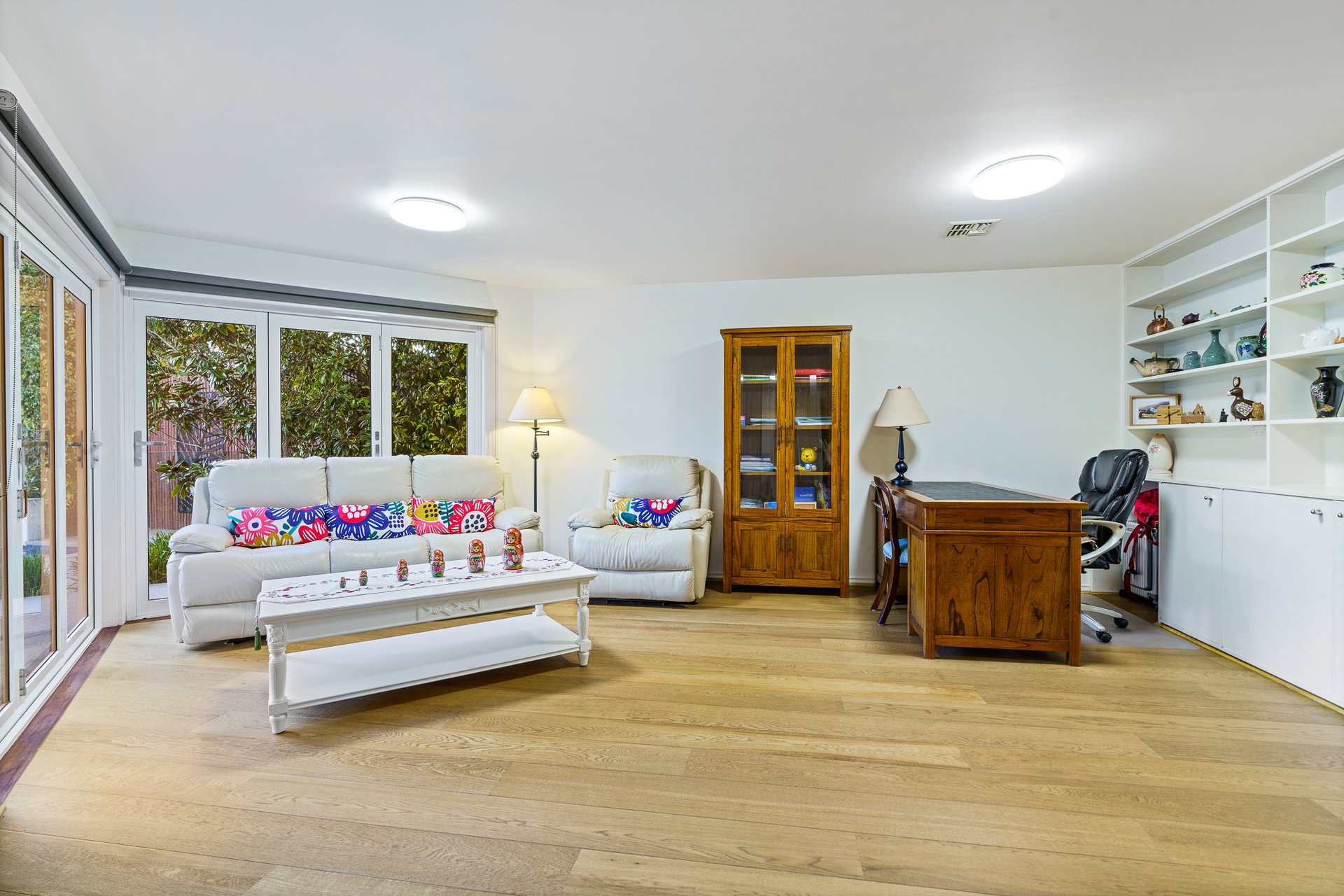 12 Caithness Crescent, Glen&nbsp;Waverley image 11