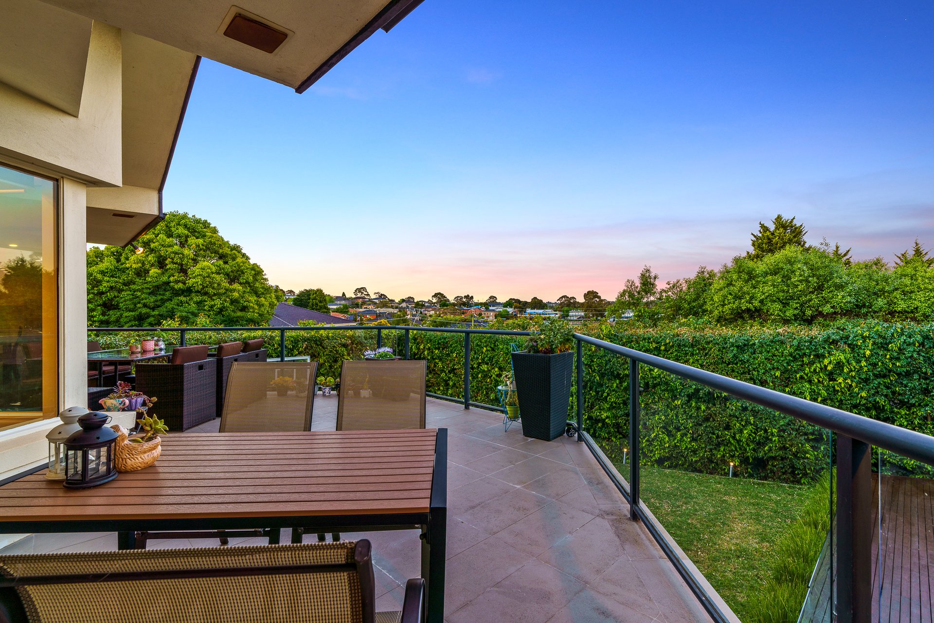 12 Caithness Crescent, Glen&nbsp;Waverley image 16