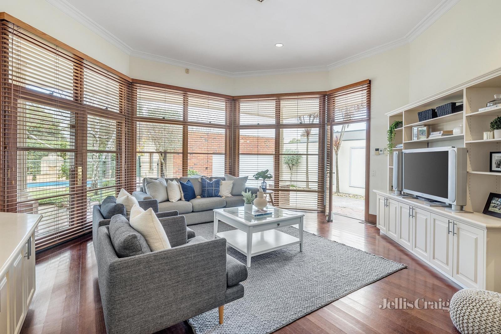 12 Callanish Road, Camberwell image 4