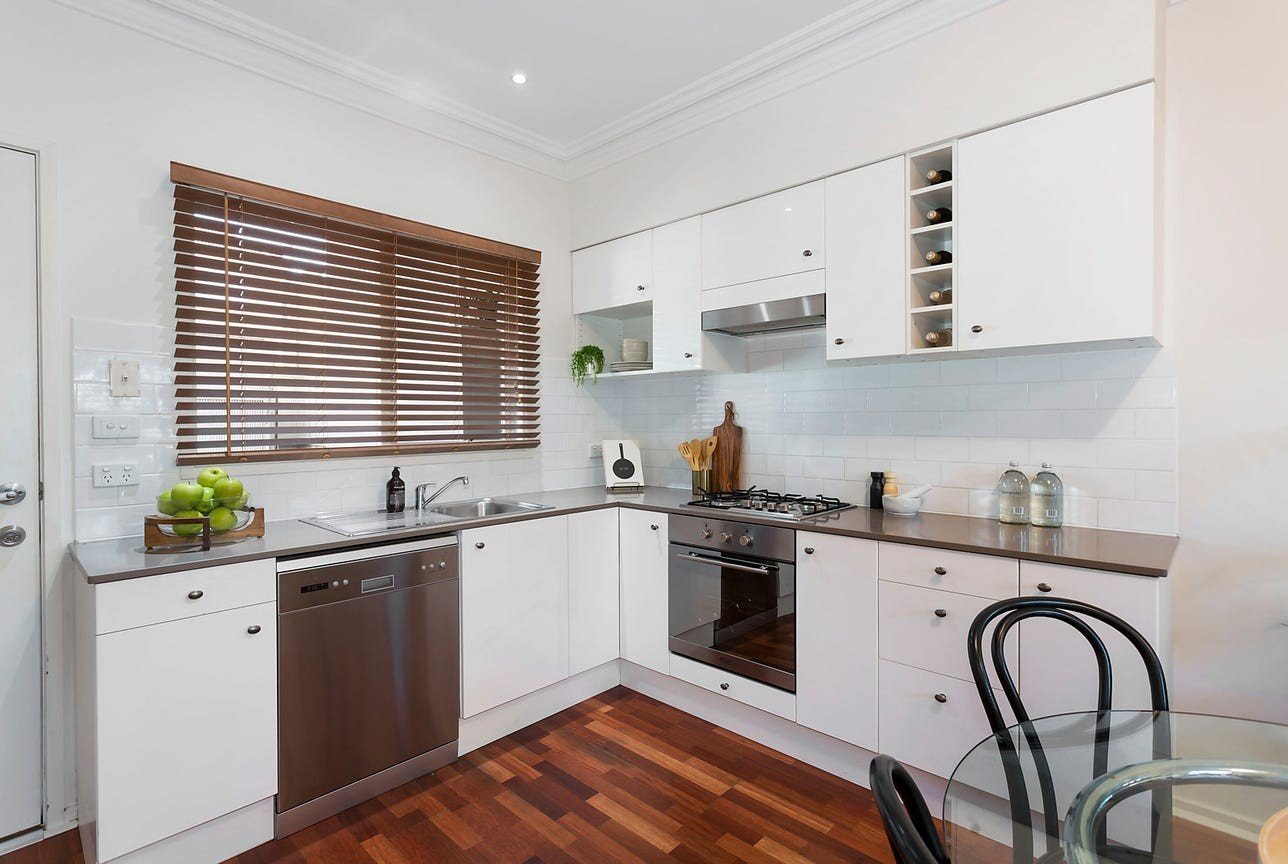 12 Calwell Street, Kensington image 2