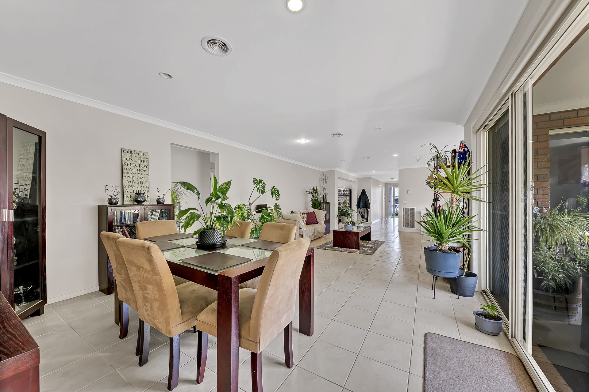 12 Canopus Crescent, Lara image 5