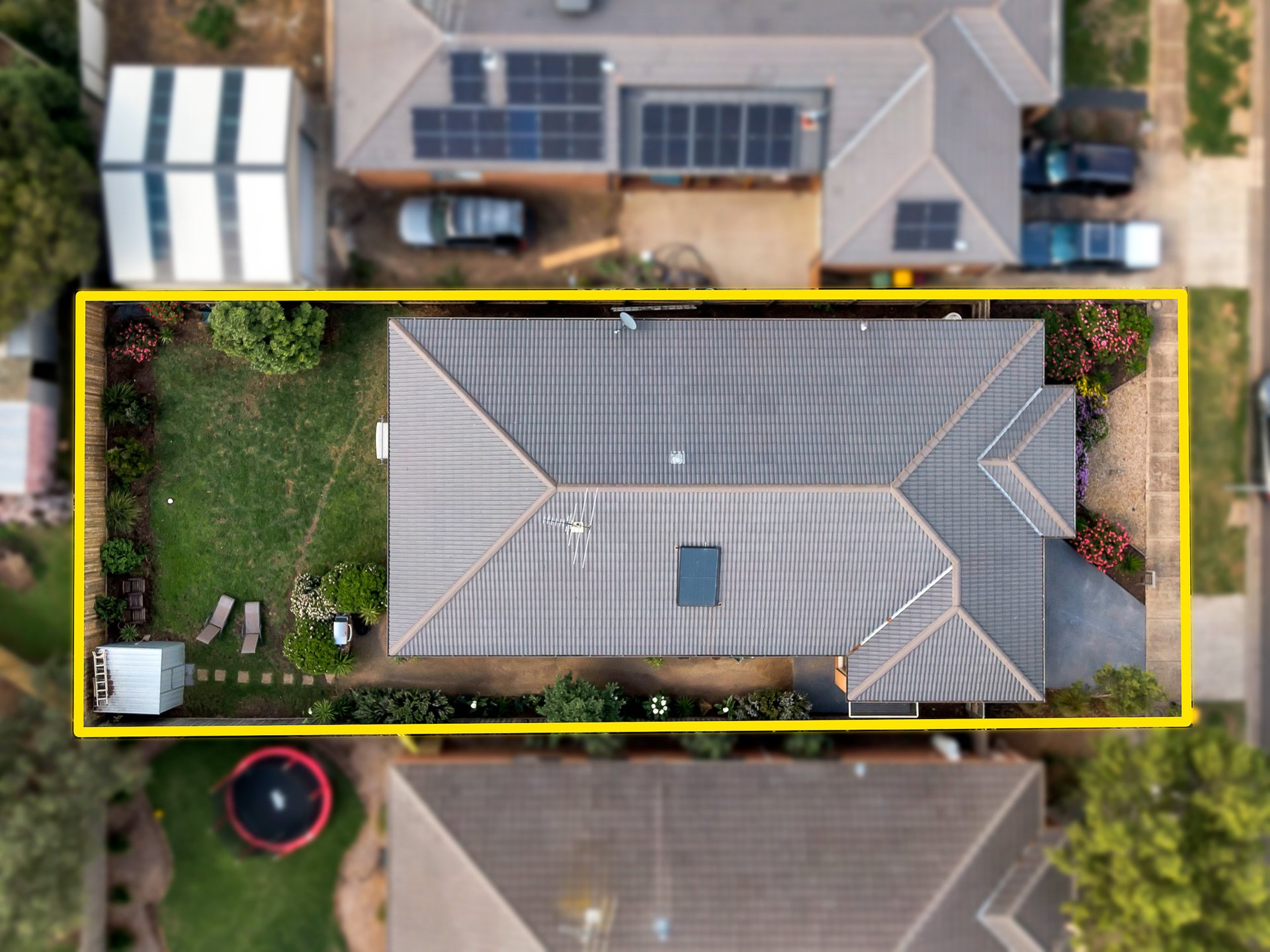 12 Canopus Crescent, Lara image 17