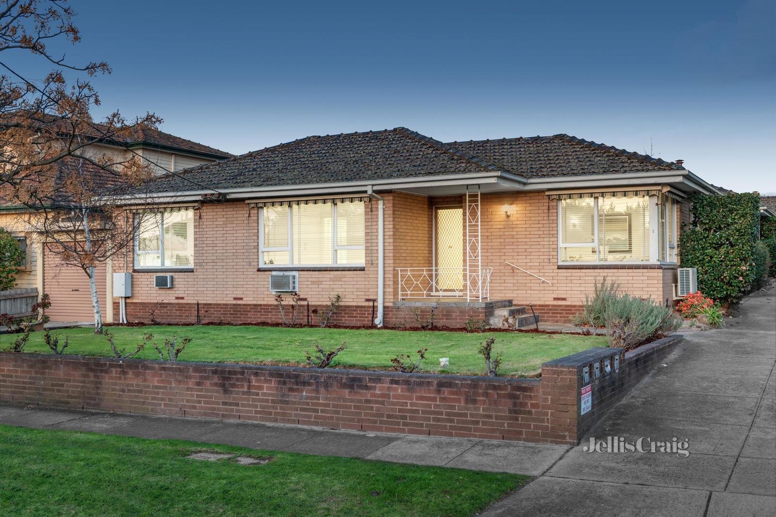 1/2 Capitol Avenue, Mckinnon image 1
