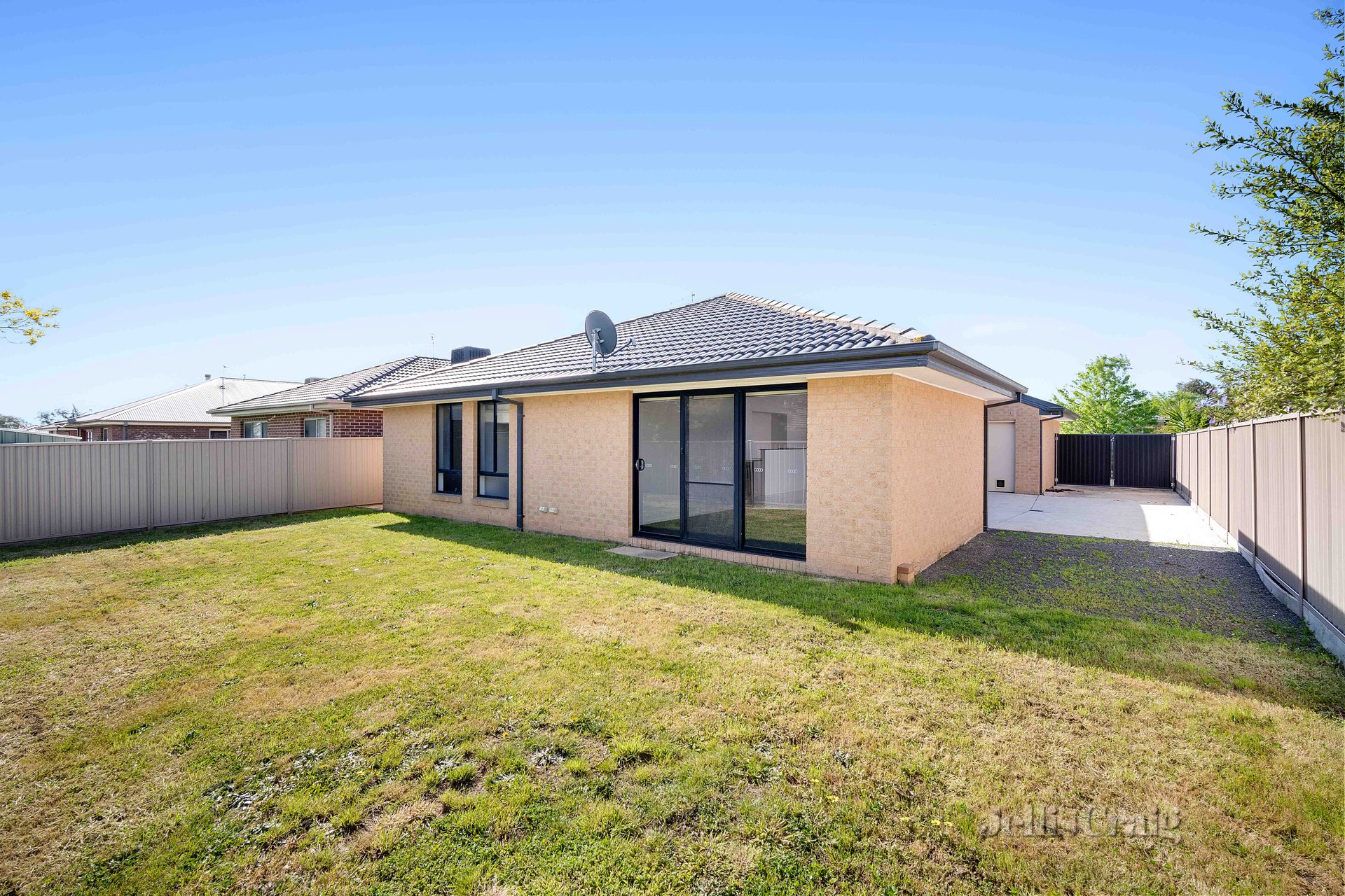 12 Carbine Drive, Alfredton image 8