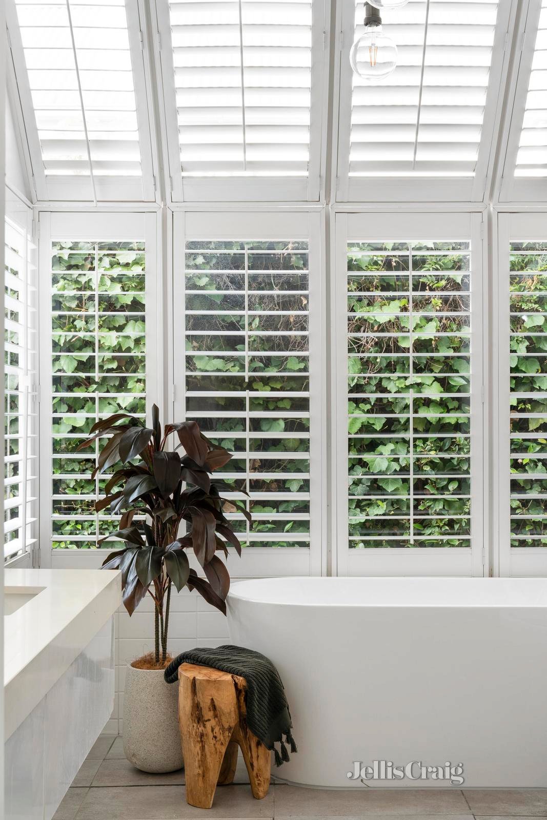 12 Caroline Street South, South Yarra image 11