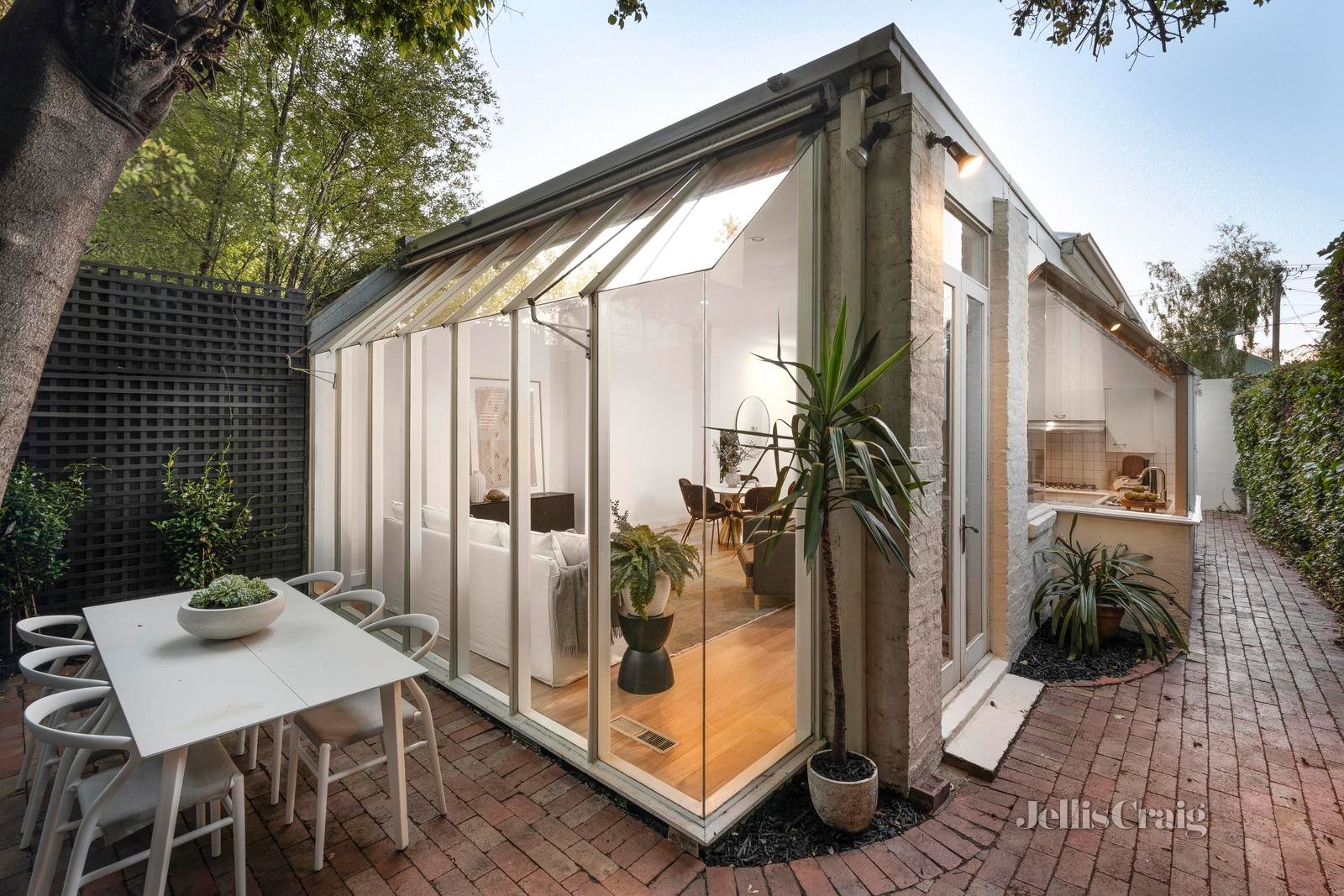12 Caroline Street South, South Yarra image 14