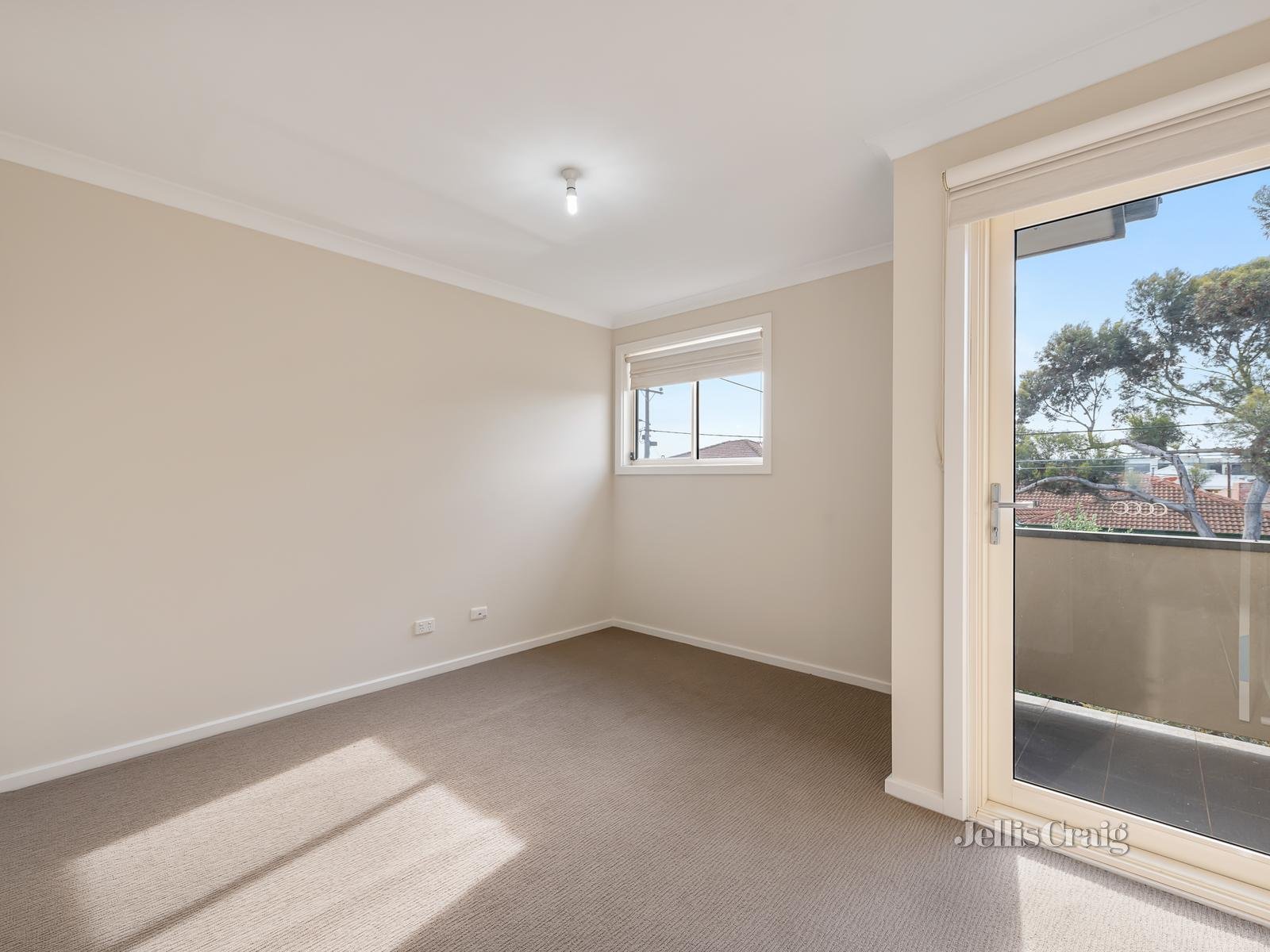 12 Cash Street, Coburg image 9