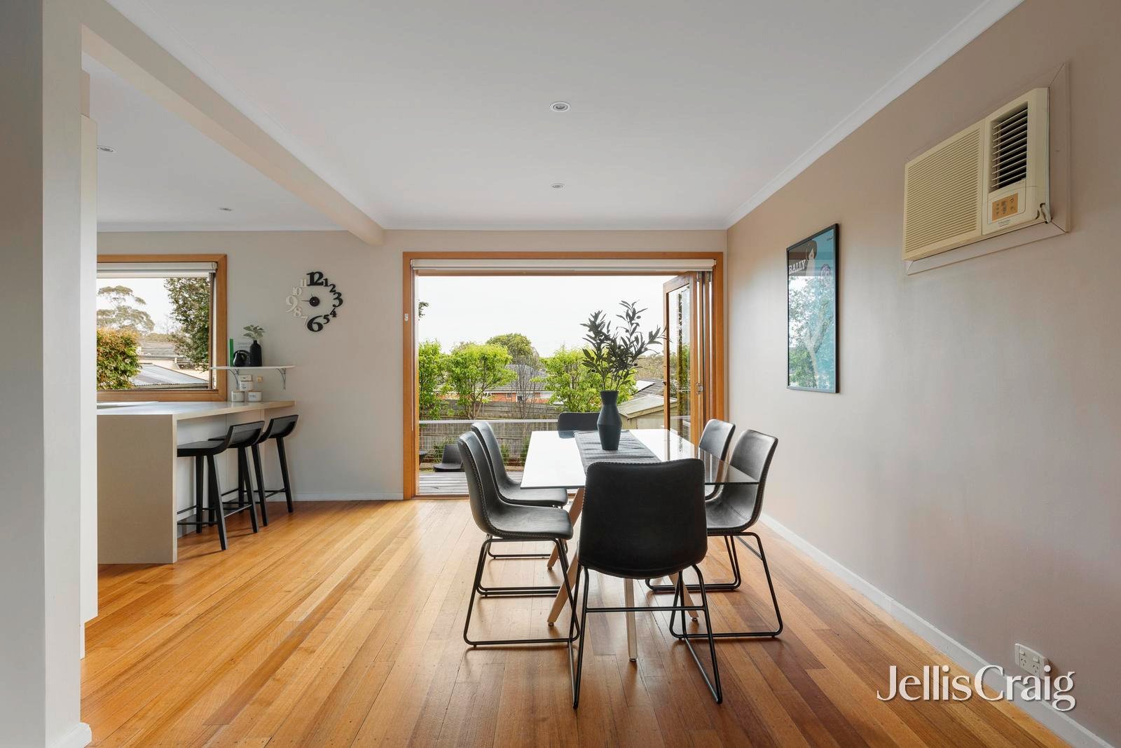 12 Champion Crescent, Bundoora image 9