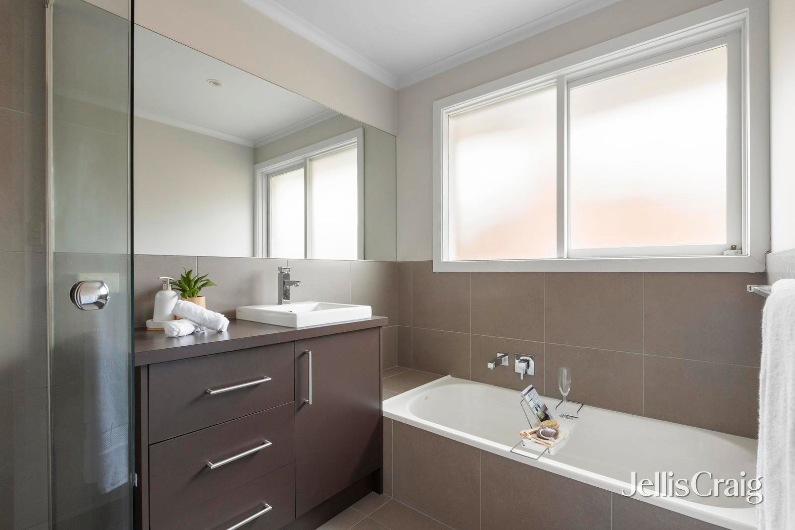 12 Champion Crescent, Bundoora image 11