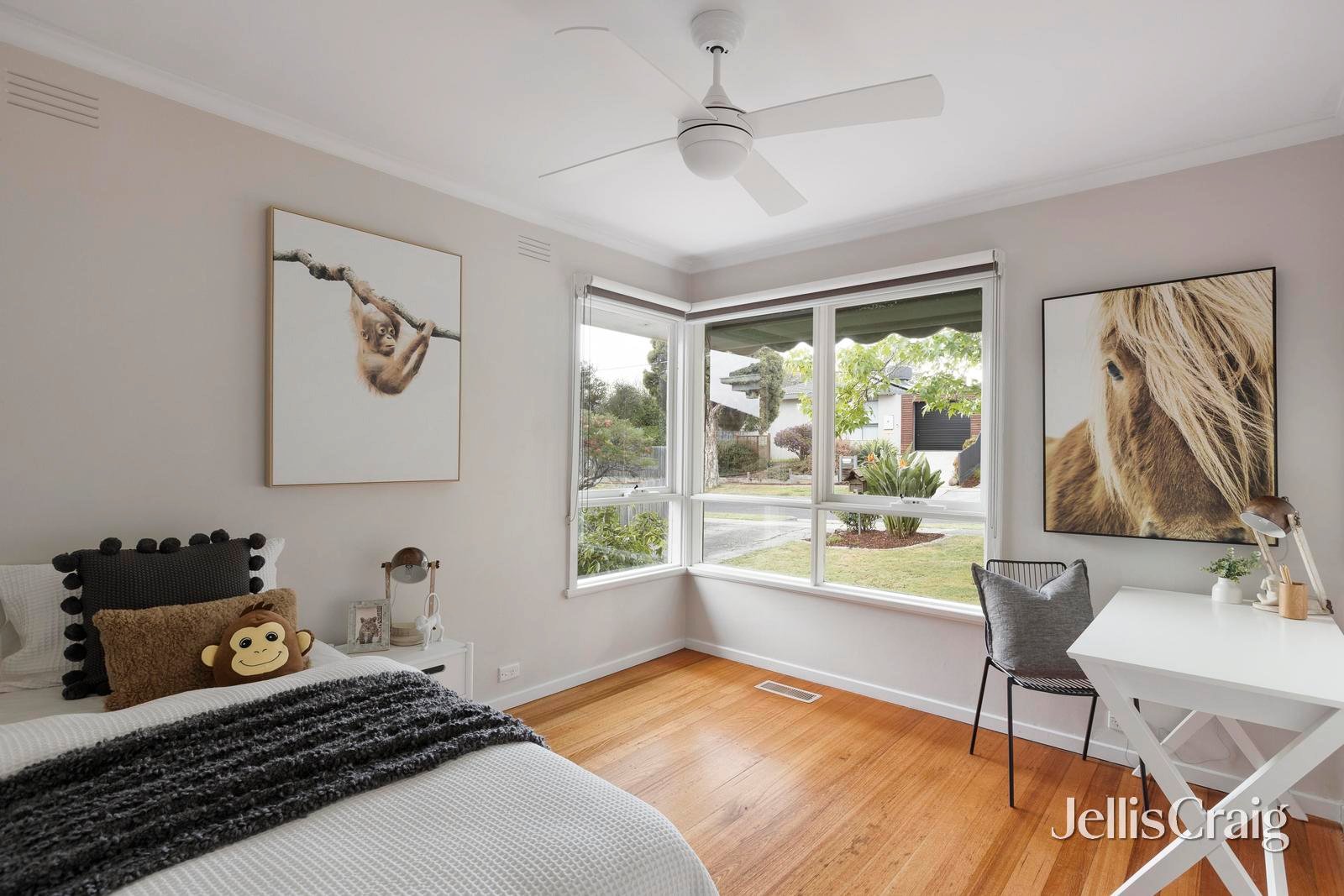 12 Champion Crescent, Bundoora image 13