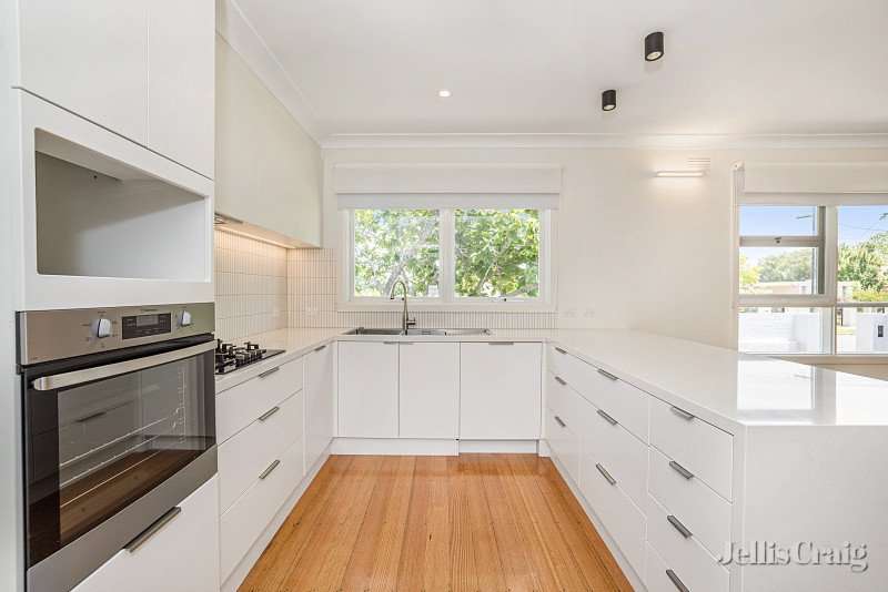 1/2 Champion Street, Brighton image 3