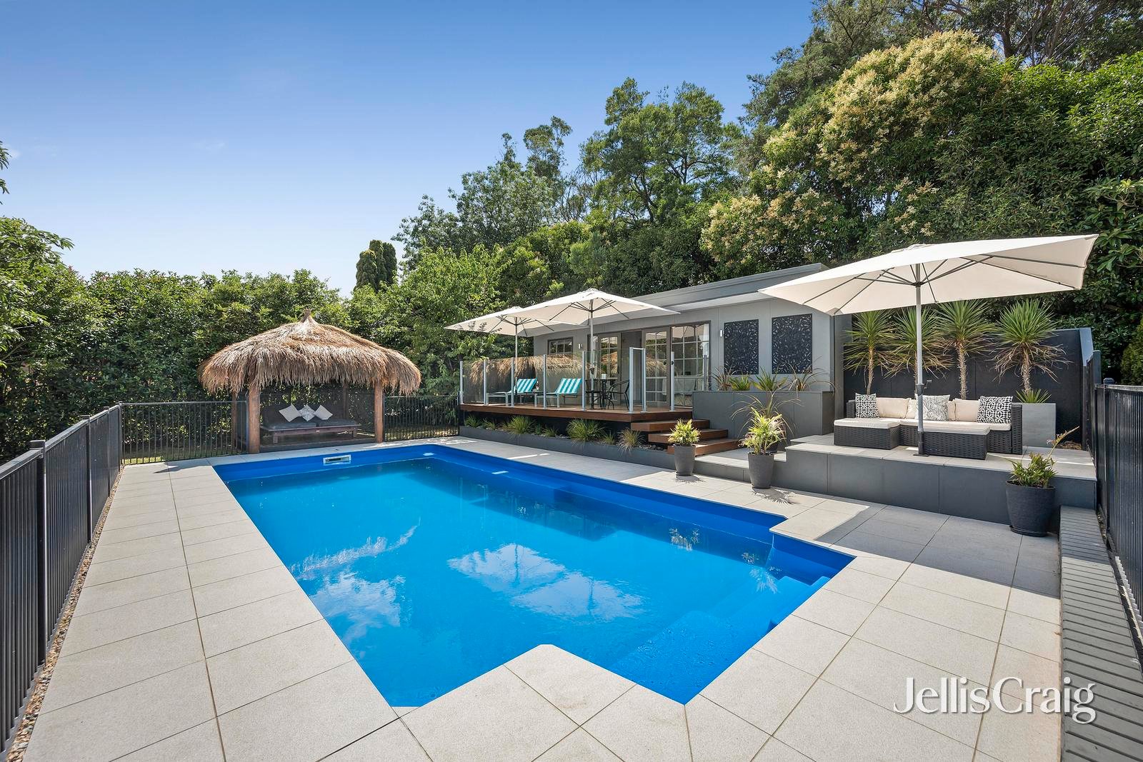 12 Chapman Court, Mooroolbark image 2