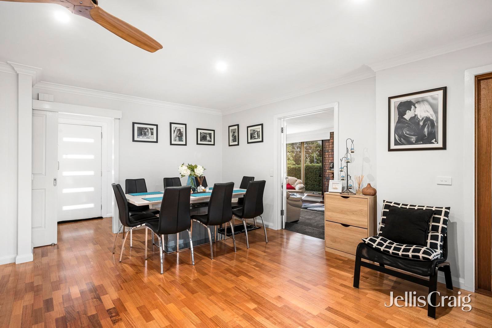 12 Chapman Court, Mooroolbark image 8