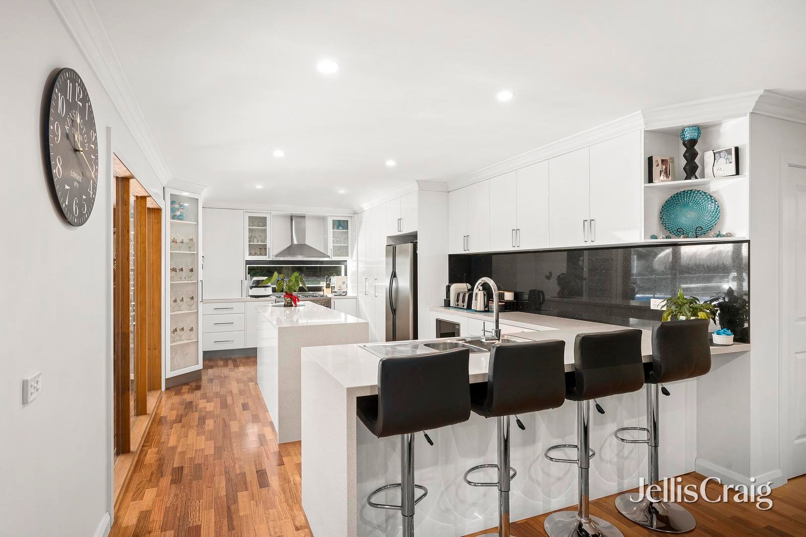 12 Chapman Court, Mooroolbark image 9