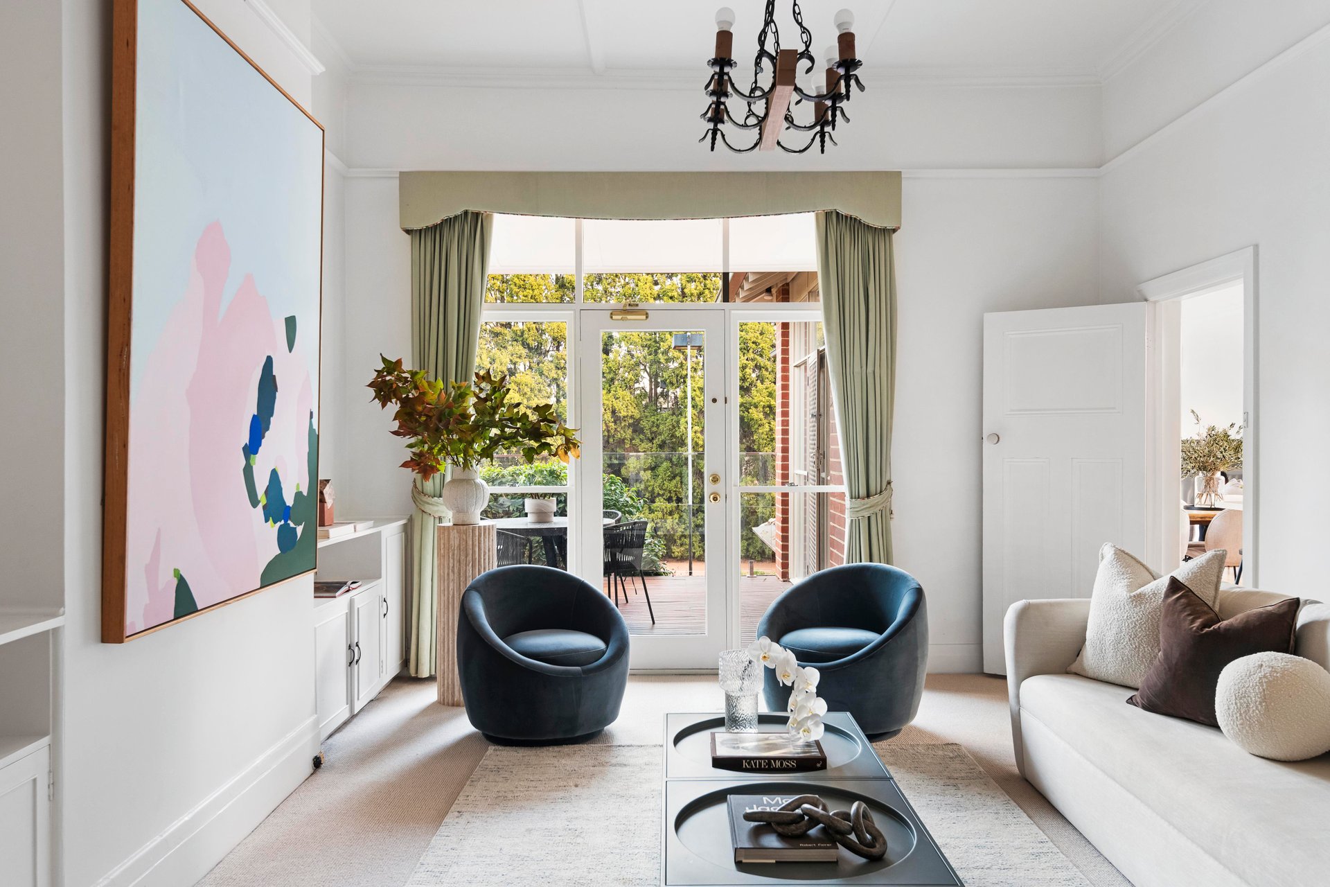 12 Chaucer Cres, Canterbury image 6