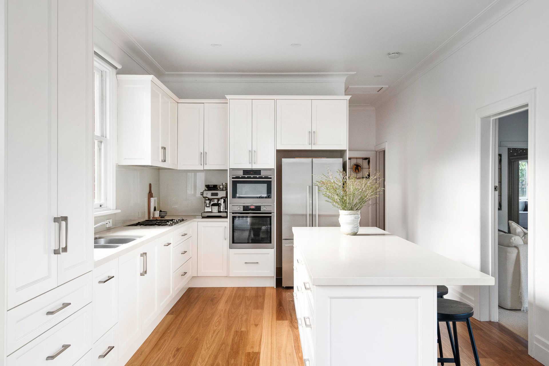 12 Chaucer Cres, Canterbury image 10