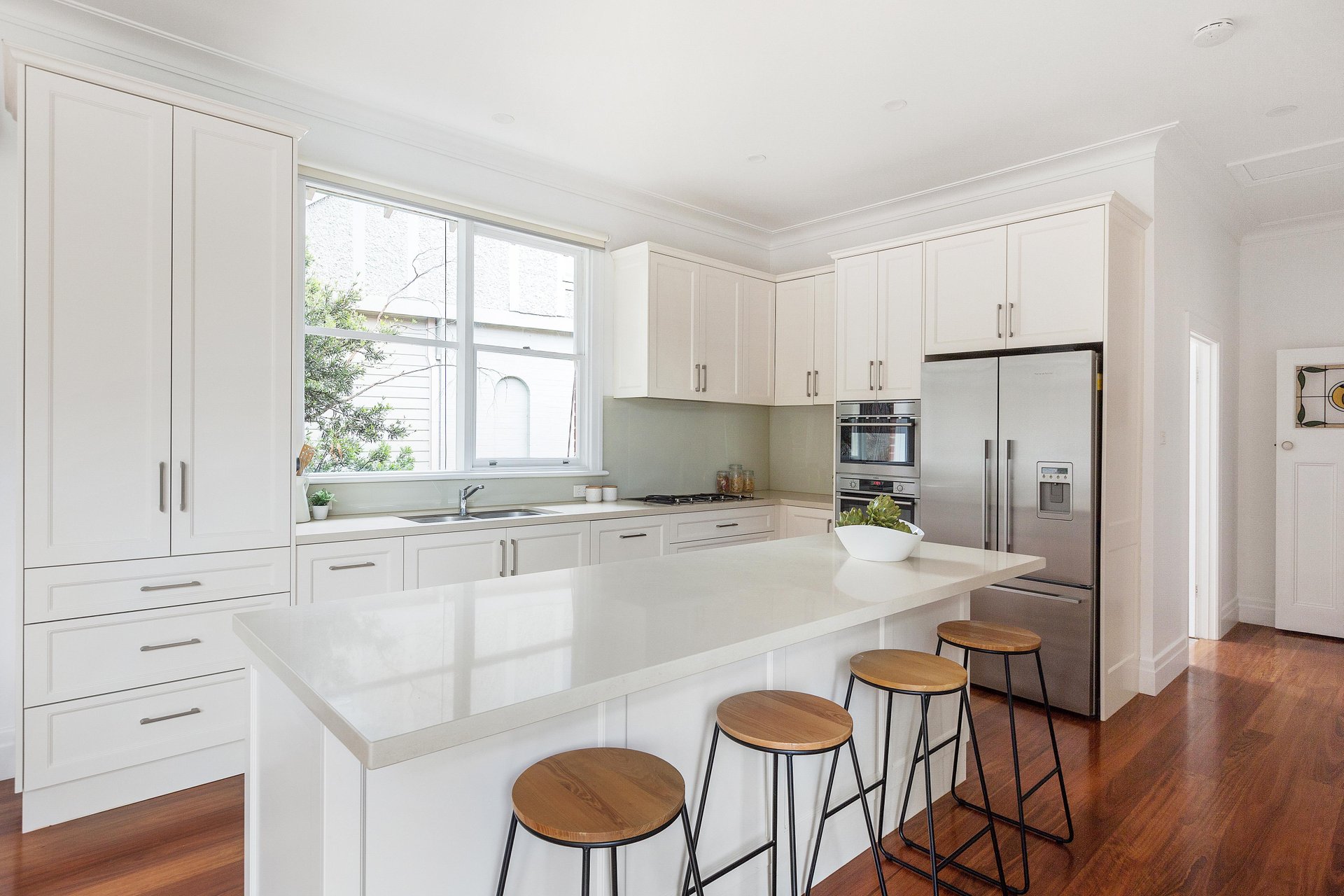 12 Chaucer Cres, Canterbury image 11