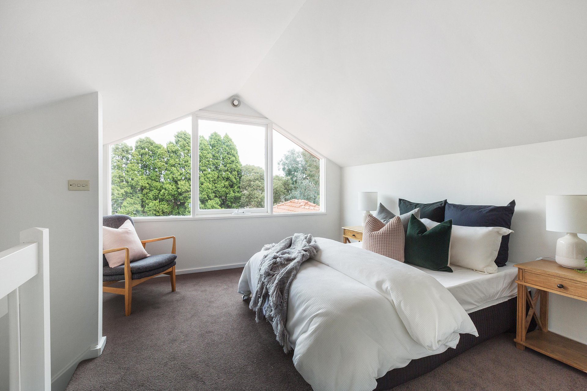 12 Chaucer Cres, Canterbury image 16