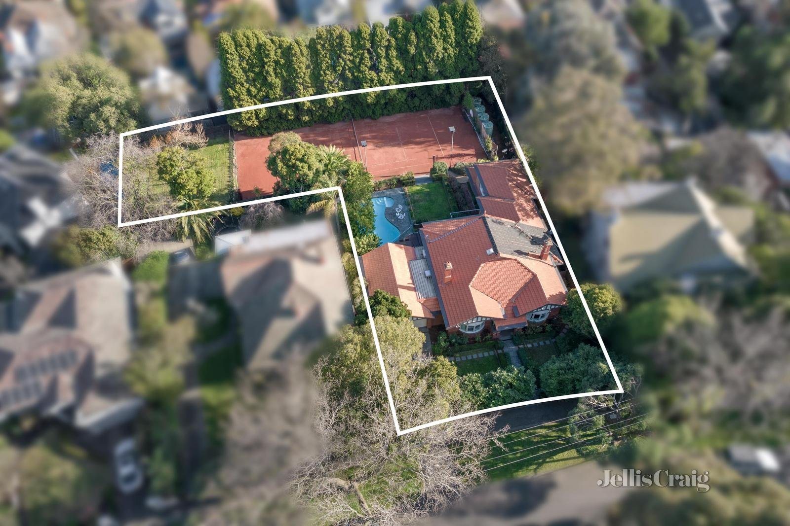 12 Chaucer Crescent, Canterbury image 5