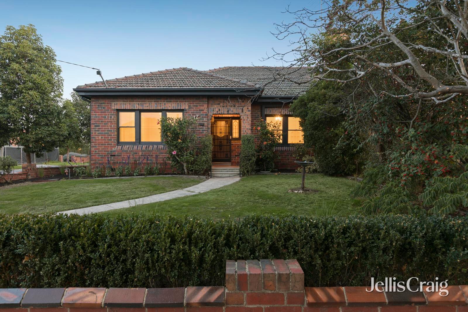 12 Cheeseman Avenue, Brighton&nbsp;East image 1