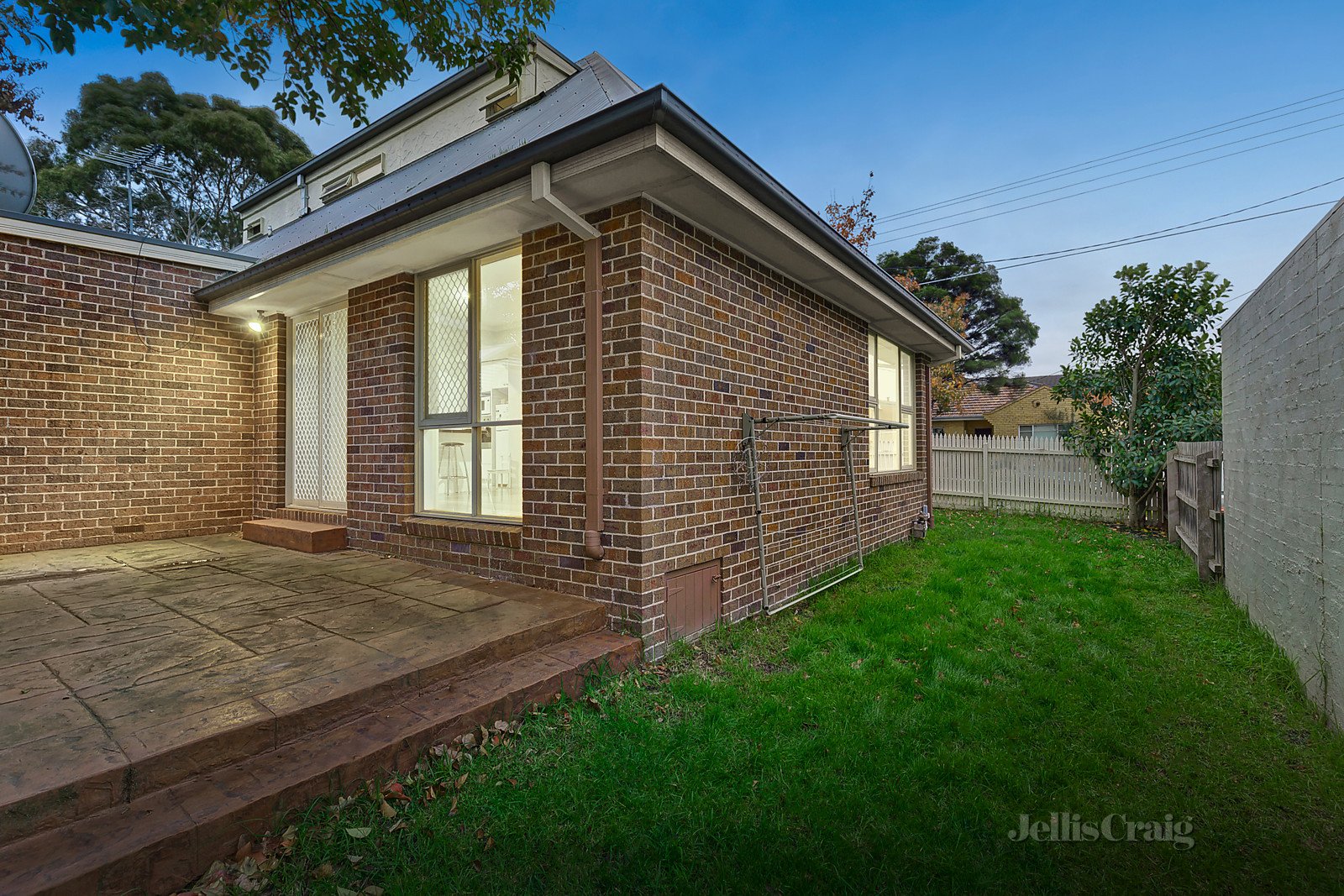 12 Clarke Street, Box Hill South image 6