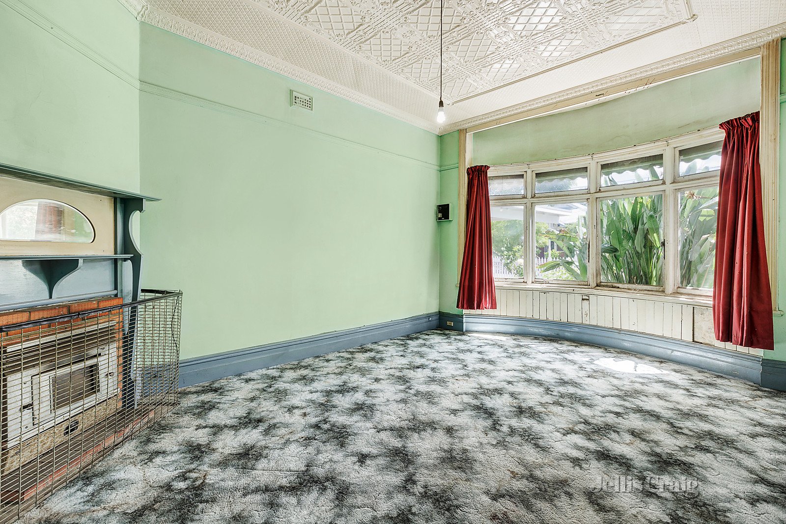 12 Closeburn Avenue, Prahran image 4