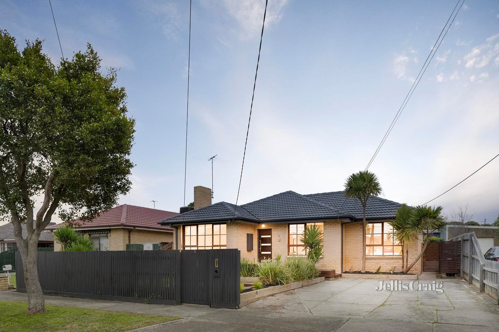 12 Club Avenue, Kingsbury image 11