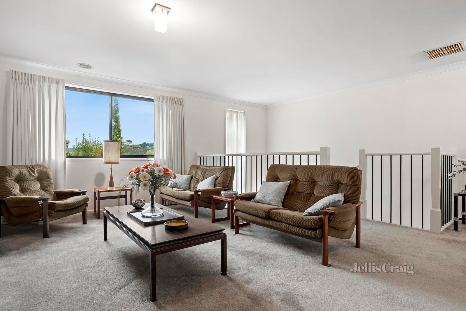 12 Coach House Boulevard, Woodend image 6
