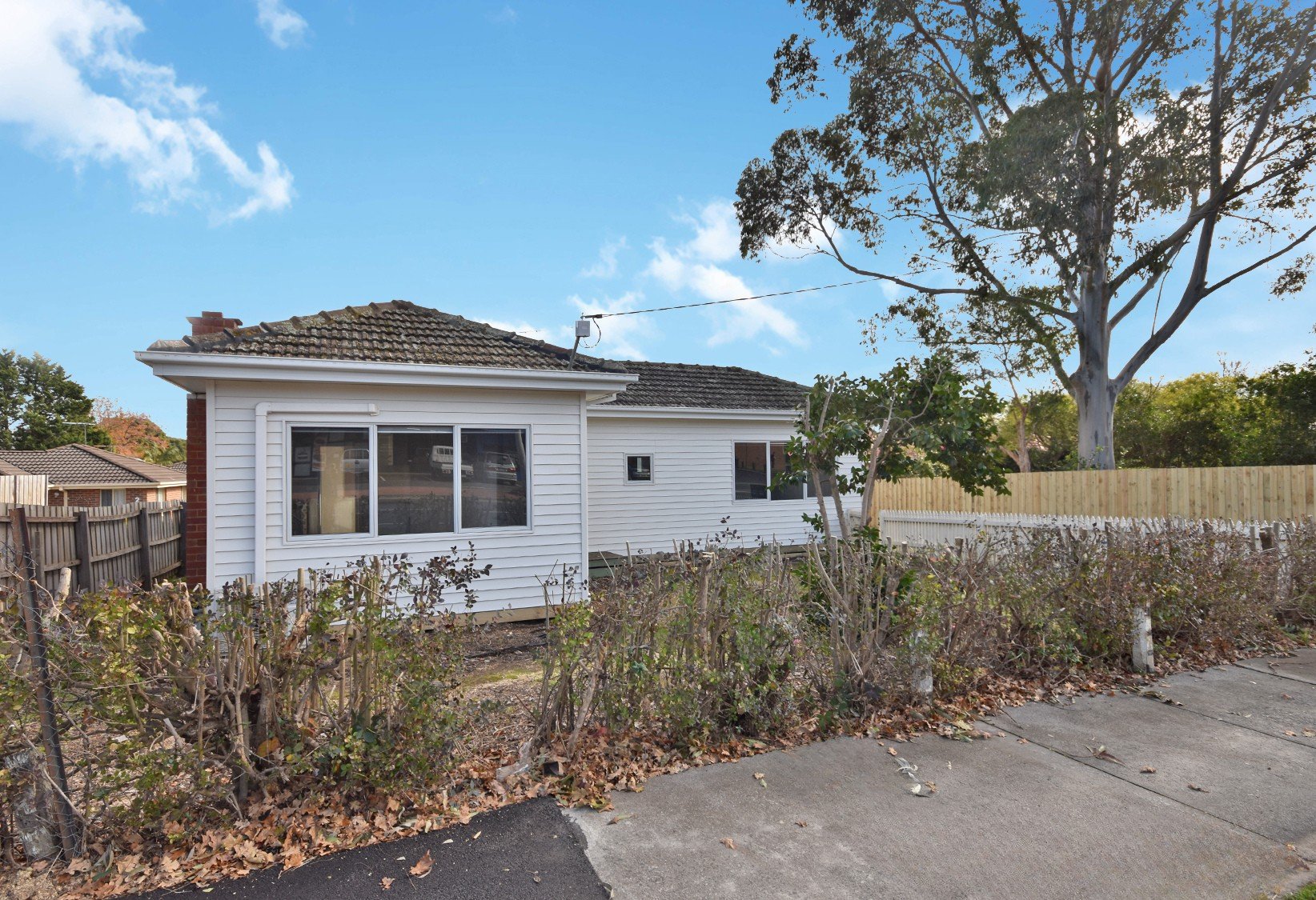 1/2 Colchester Road, Kilsyth image 1
