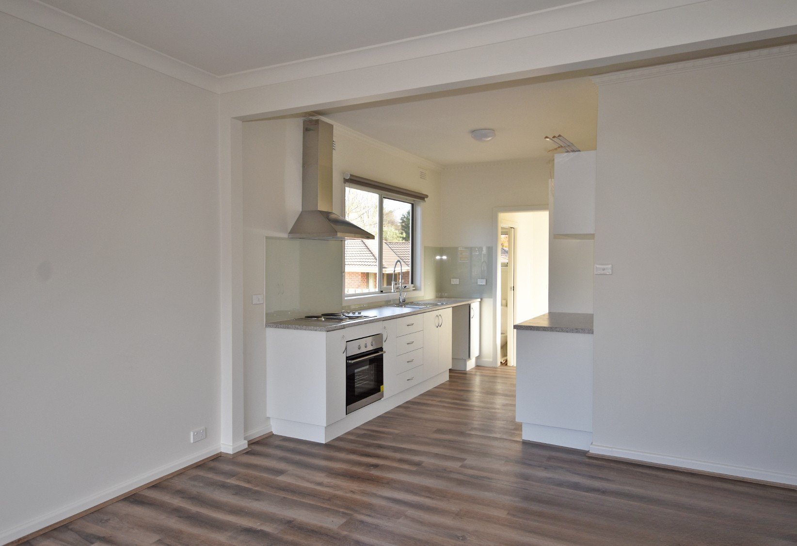 1/2 Colchester Road, Kilsyth image 2
