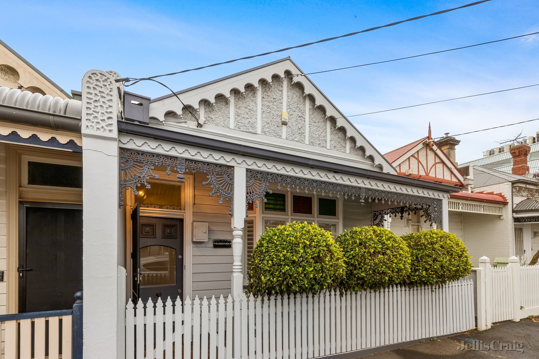 12 Collett Street, Kensington image 1