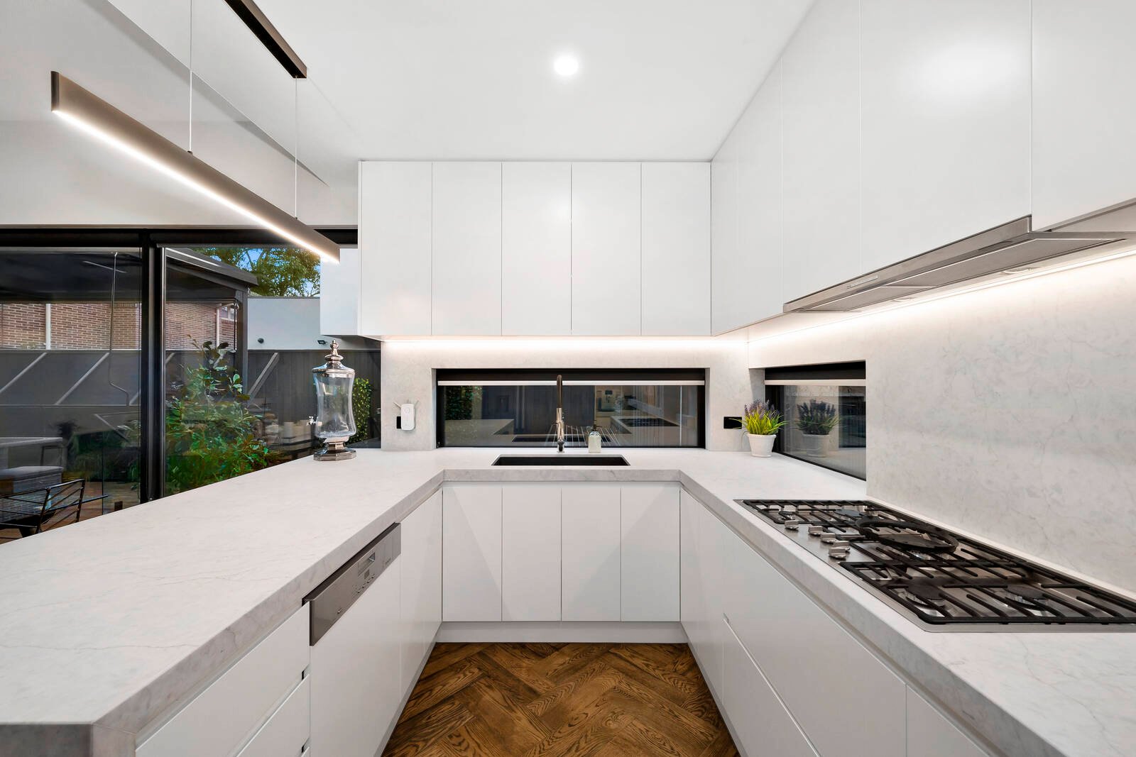 Property Gallery Thumbnail 4