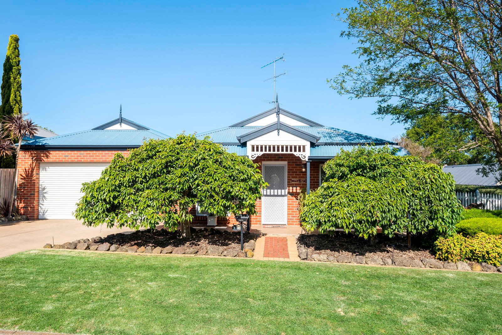 Property Gallery - Main Image