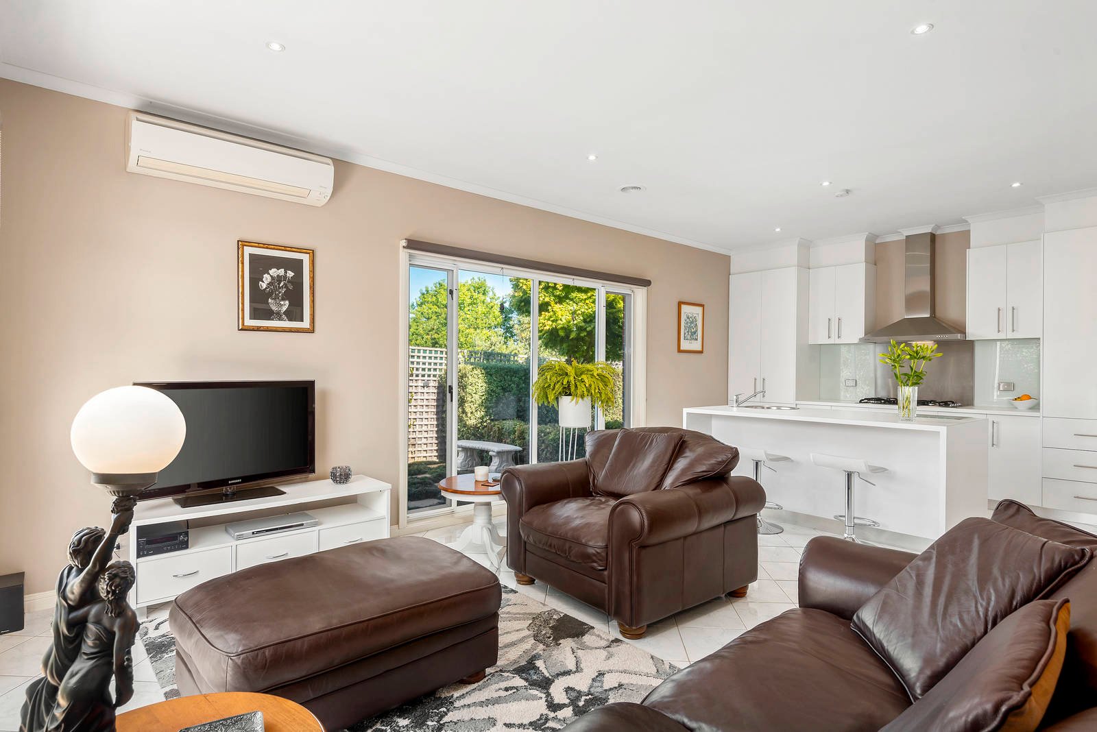 Property Gallery Thumbnail 2