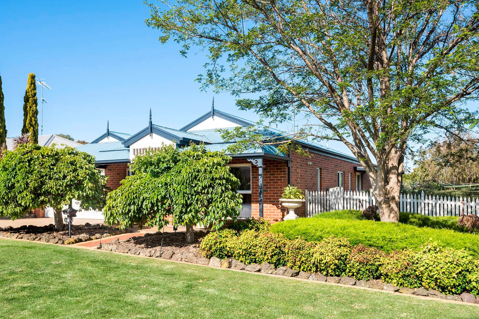 Property Gallery Thumbnail 15