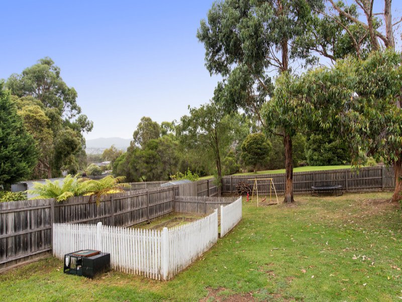 12 Coolaroo Court, Mooroolbark image 13