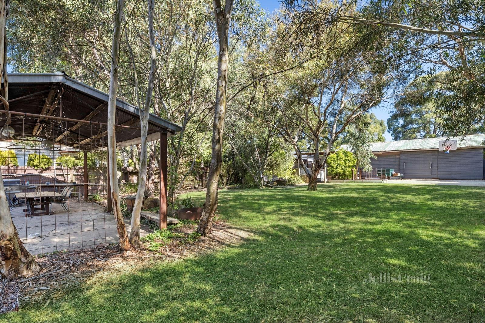 12 Corinella Road, Woodend image 13